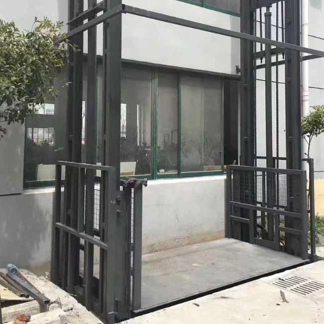 岑巩5吨室外升降货梯